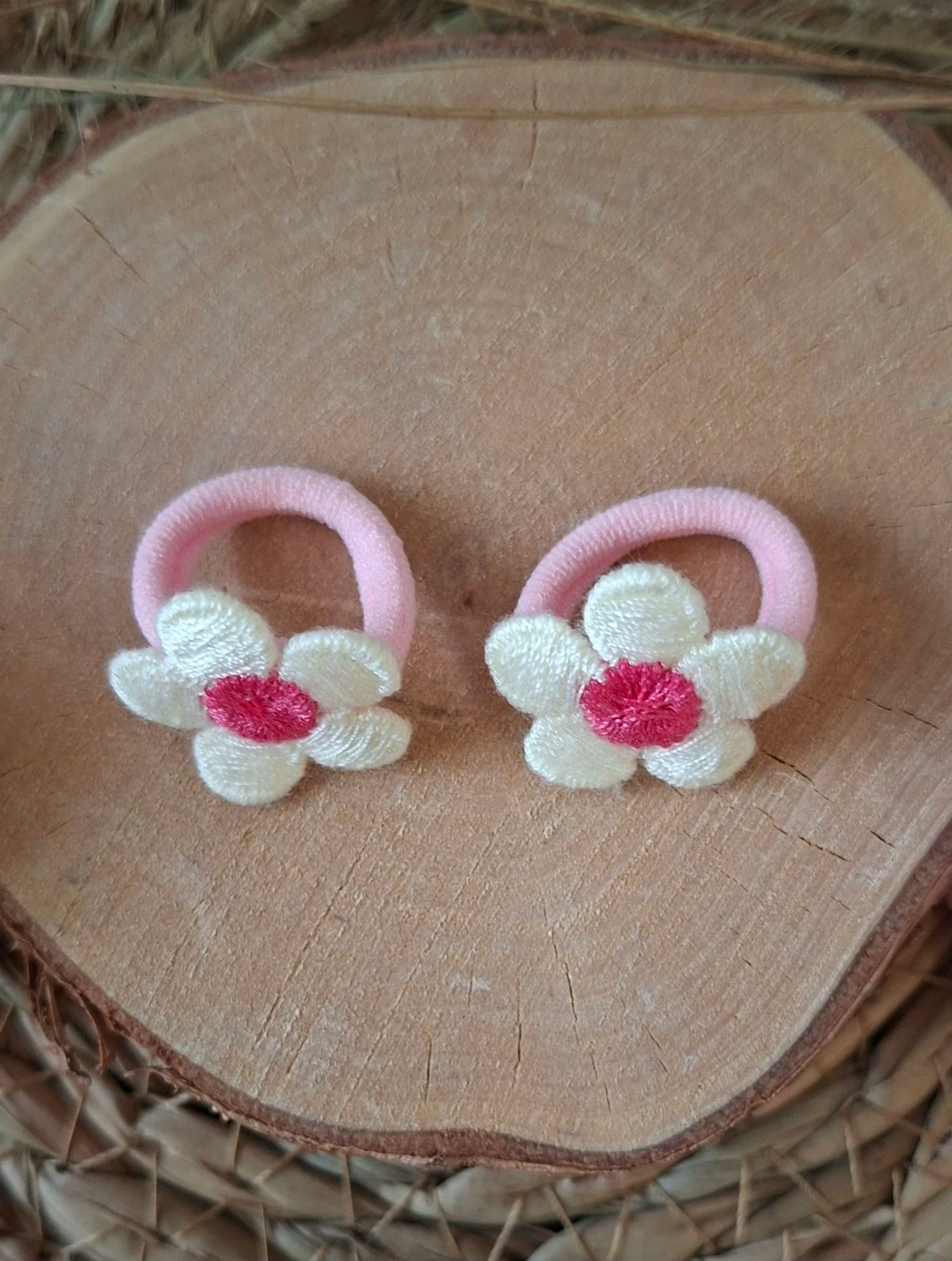 Setje mini elastiekjes met bloemetje – photo 2